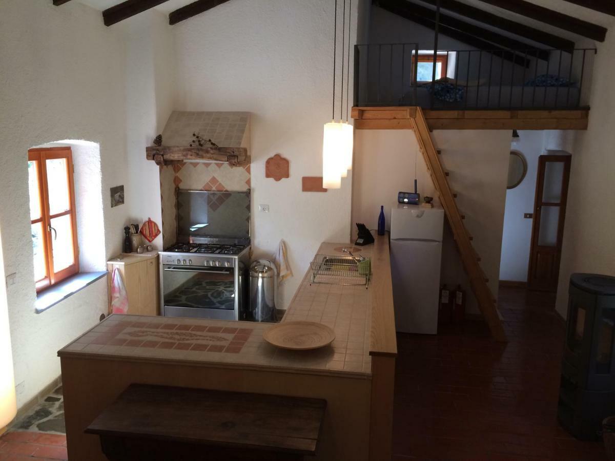 Magic Mill Castagnetoli Villa Mulazzo Bagian luar foto